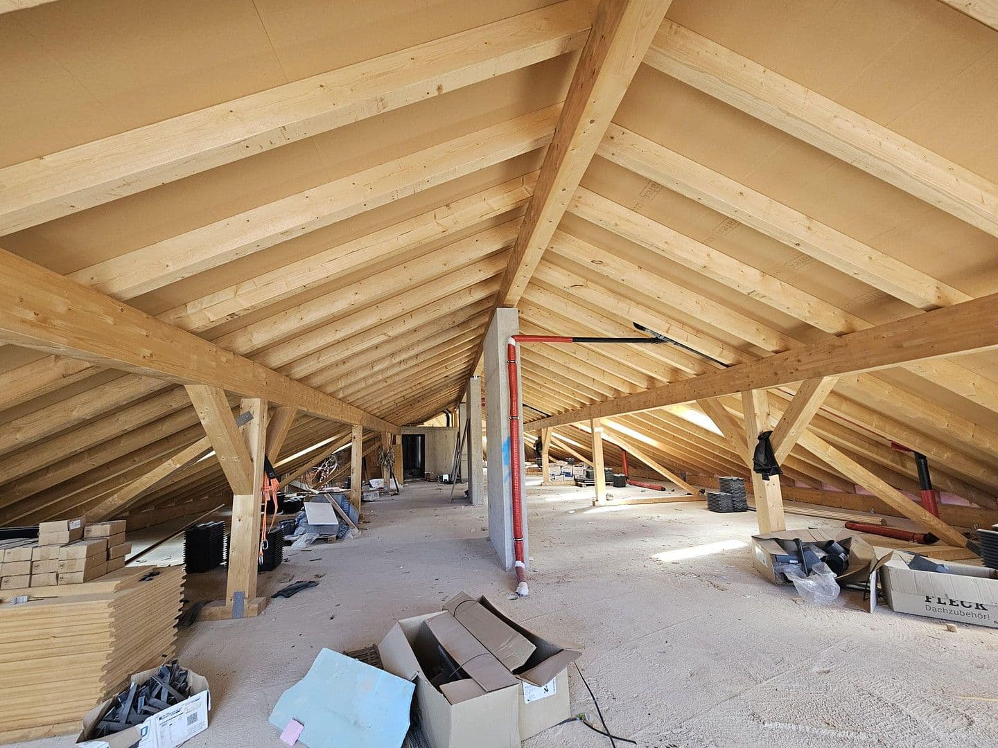 Pronájem nebytového prostoru 1.600 m², Im Farchet, Bad Tölz, Bavorsko Pronájem nebytového prostoru 1.600 m², Im Farchet, Bad Tölz, Bavorsko