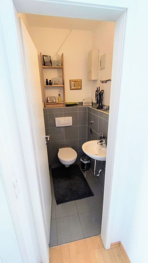 Pronájem bytu 3+1 102 m², Darmstadt, Hessen Pronájem bytu 3+1 102 m², Darmstadt, Hessen