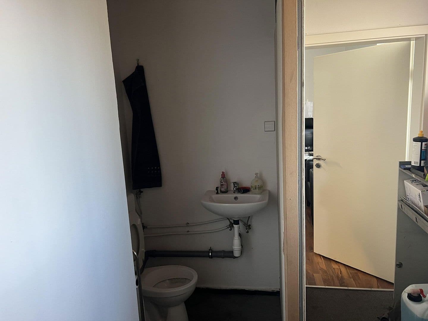 Pronájem nebytového prostoru 400 m², Schlachthof str 6, Bayern - Schwabach, Bavorsko Pronájem nebytového prostoru 400 m², Schlachthof str 6, Bayern - Schwabach, Bavorsko