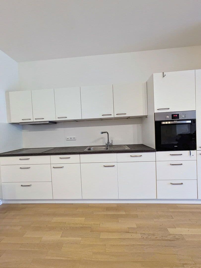 Pronájem bytu 3+1 119 m², Heubnerweg 7, Berlin, Berlín Pronájem bytu 3+1 119 m², Heubnerweg 7, Berlin, Berlín