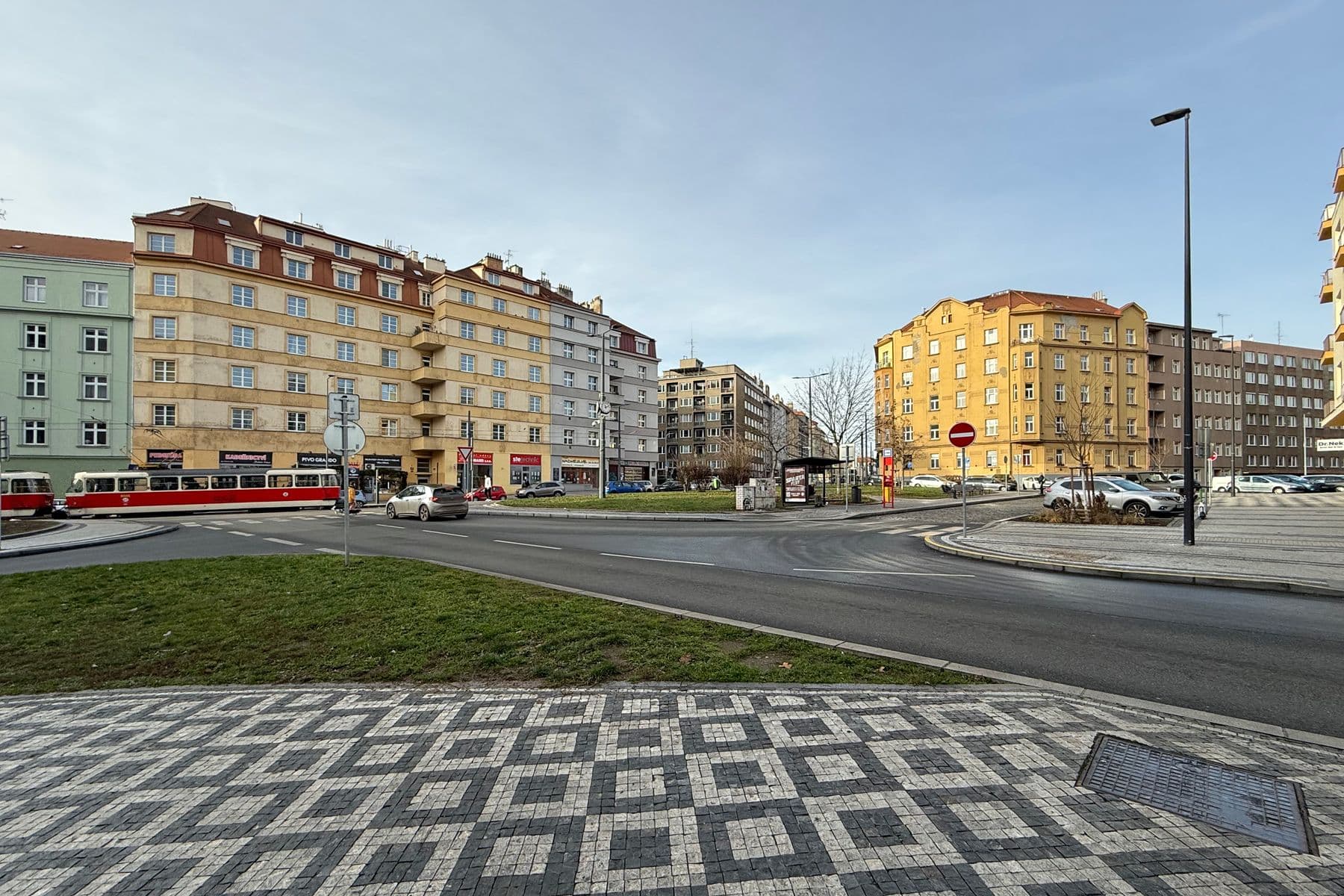 Prodej bytu 1+1 35 m², K Podjezdu, Praha, Praha Prodej bytu 1+1 35 m², K Podjezdu, Praha, Praha