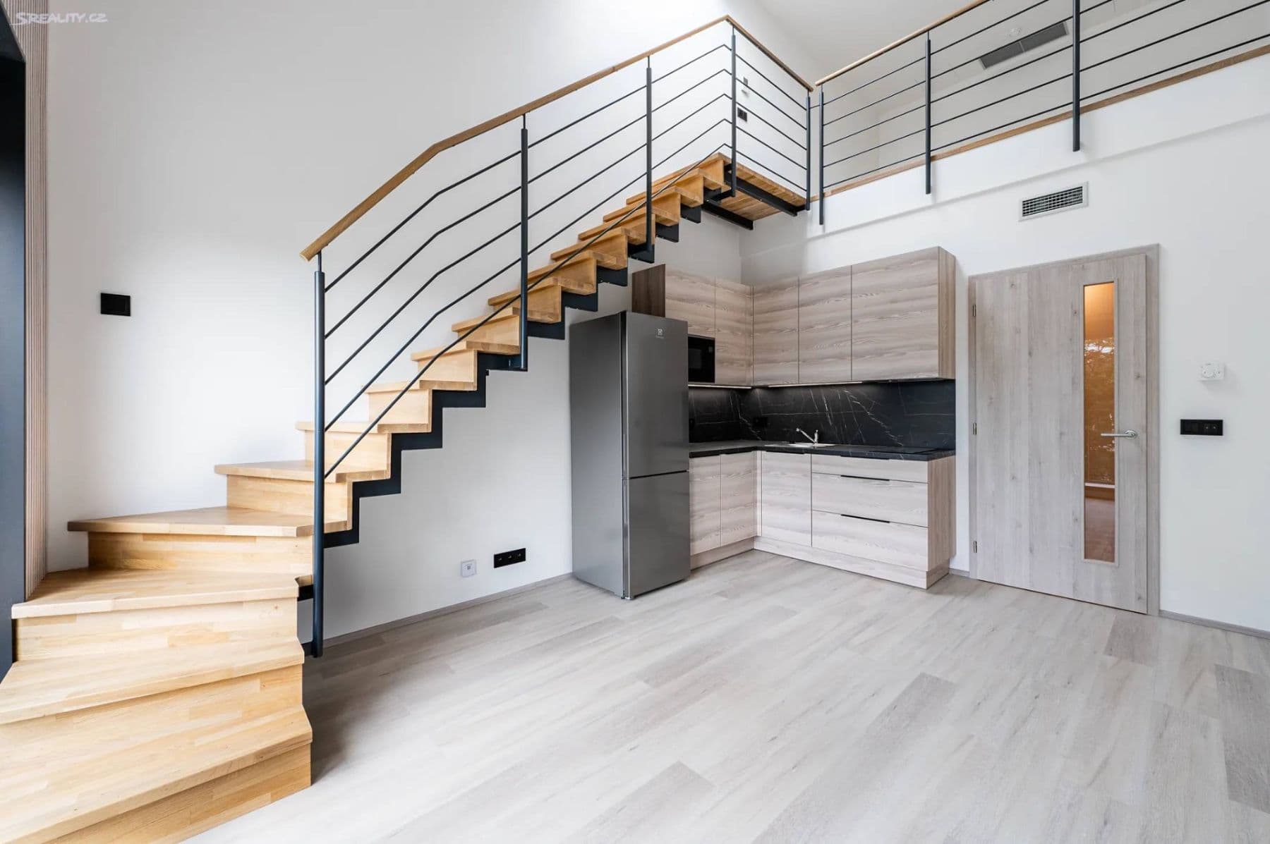 Pronájem bytu 2+kk 43 m², Na Zlíchově, Praha, Praha Pronájem bytu 2+kk 43 m², Na Zlíchově, Praha, Praha