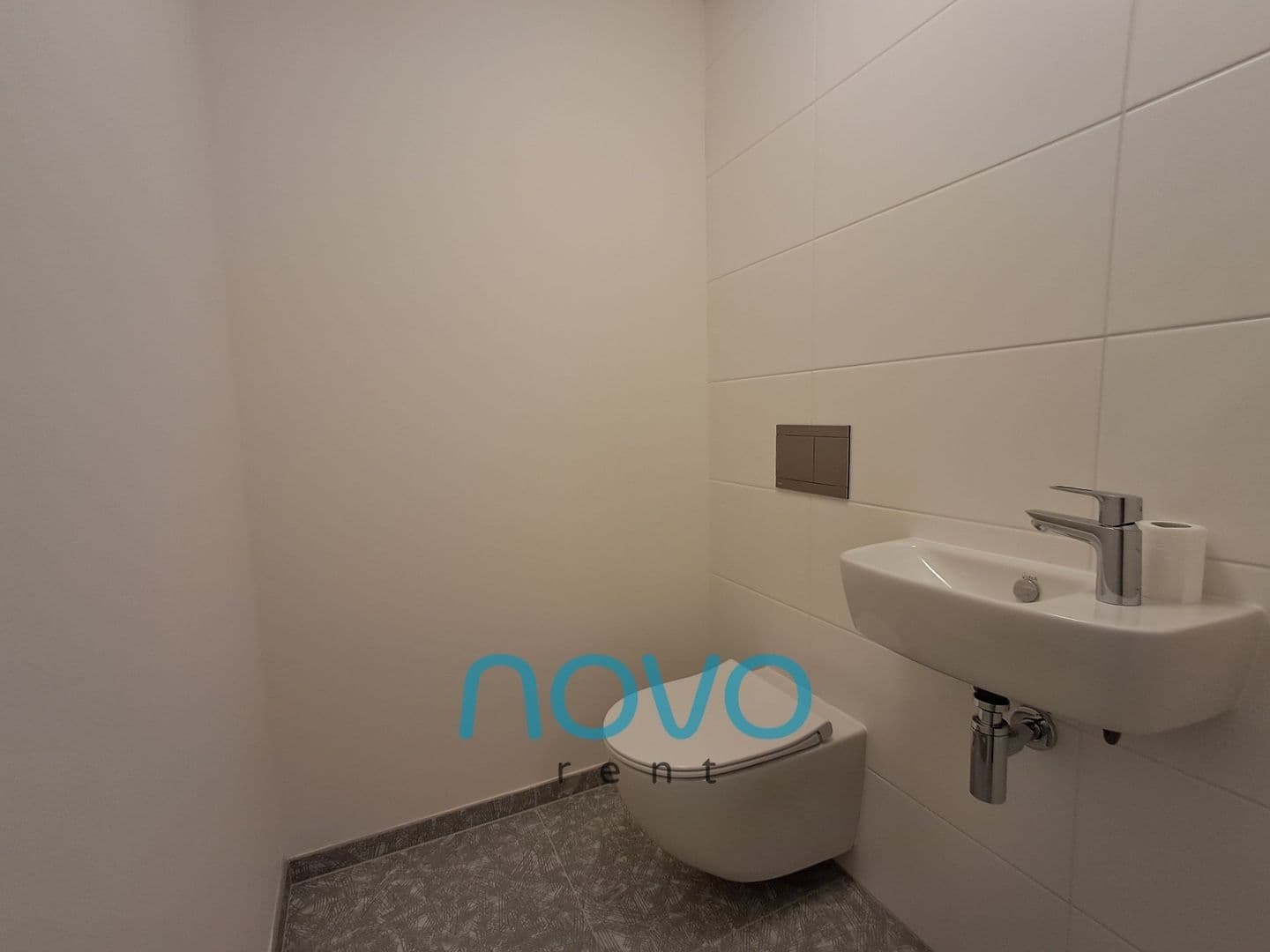 Pronájem bytu 2+kk 49 m², Kolmanova, Praha, Praha Pronájem bytu 2+kk 49 m², Kolmanova, Praha, Praha