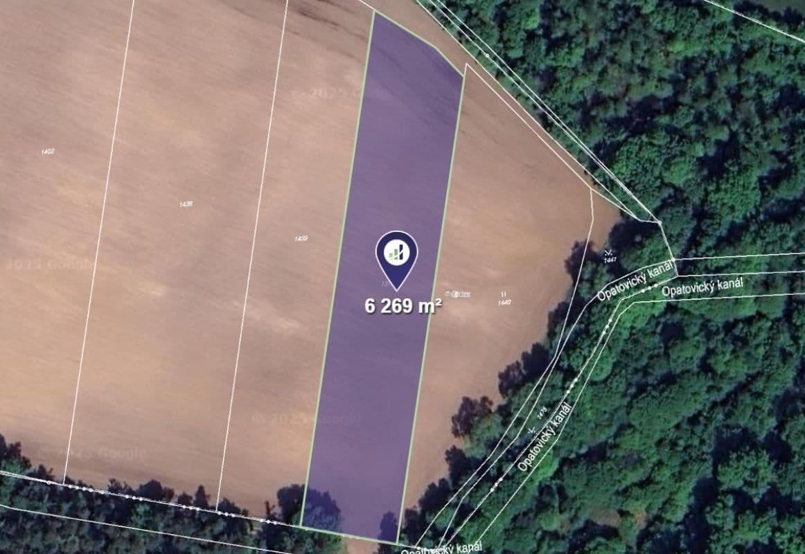 Prodej pozemku 3.135 m², Dolany, Pardubický kraj Prodej pozemku 3.135 m², Dolany, Pardubický kraj