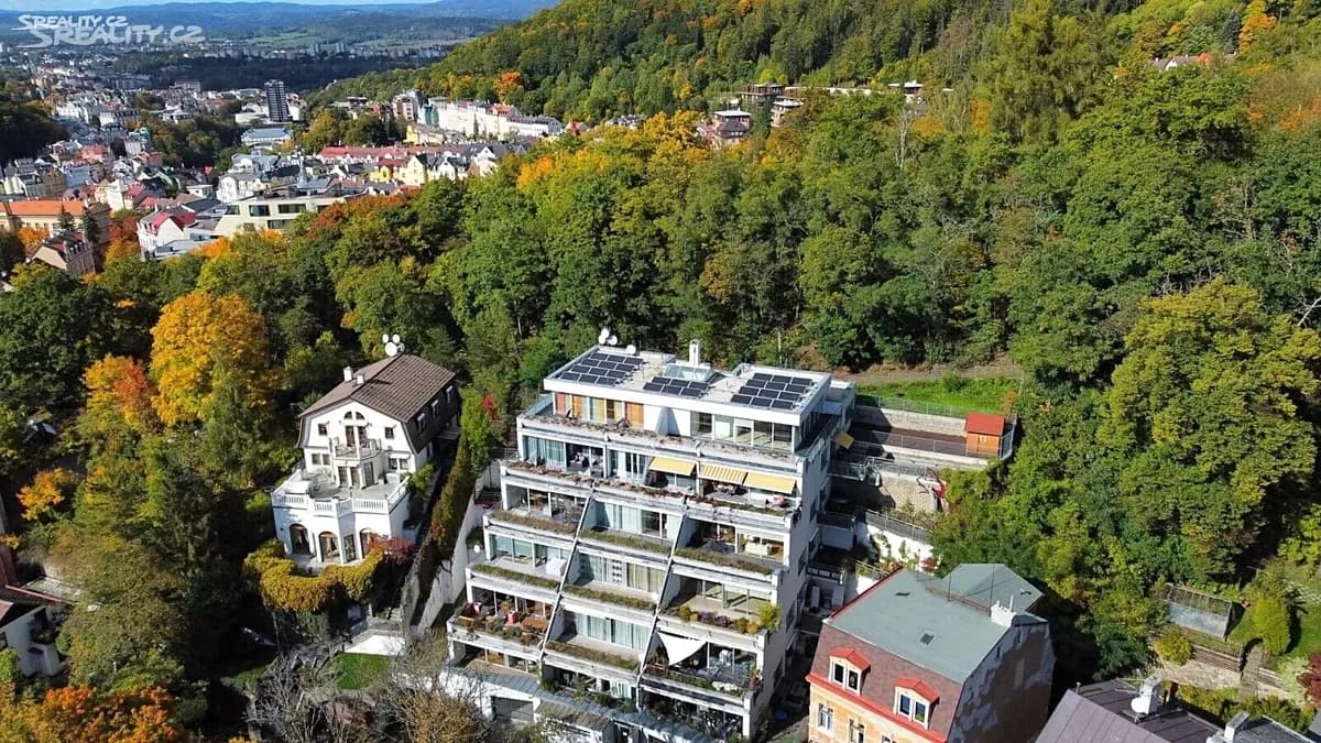 Prodej bytu 3+kk 96 m², Pražská silnice, Karlovy Vary, Karlovarský kraj Prodej bytu 3+kk 96 m², Pražská silnice, Karlovy Vary, Karlovarský kraj