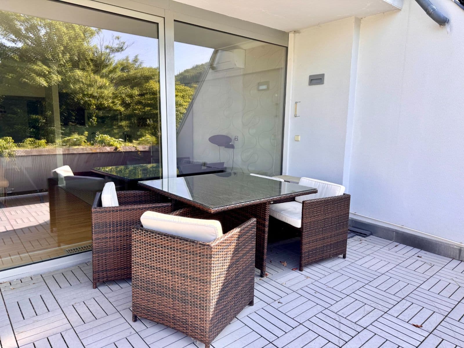 Prodej bytu 3+kk 96 m², Pražská silnice, Karlovy Vary, Karlovarský kraj Prodej bytu 3+kk 96 m², Pražská silnice, Karlovy Vary, Karlovarský kraj