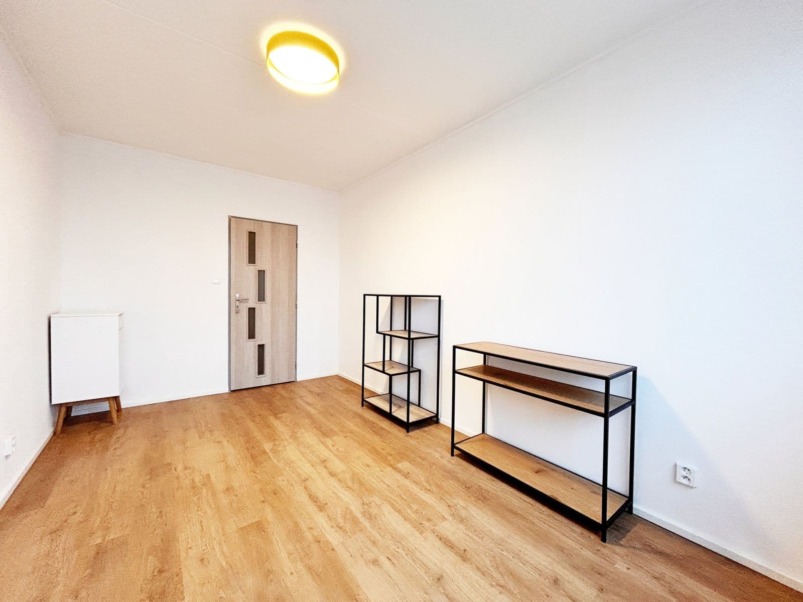 Pronájem bytu 3+kk 68 m², Děčínská, Kladno, Středočeský kraj Pronájem bytu 3+kk 68 m², Děčínská, Kladno, Středočeský kraj