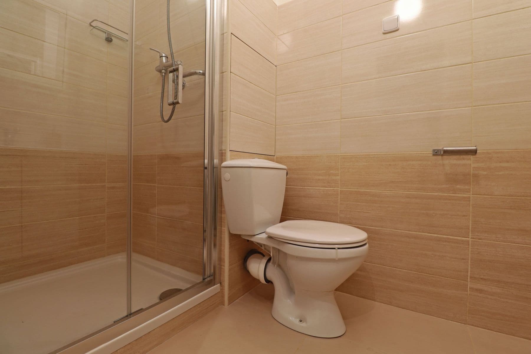 Pronájem bytu 2+kk 44 m², Argentinská, Praha, Praha Pronájem bytu 2+kk 44 m², Argentinská, Praha, Praha