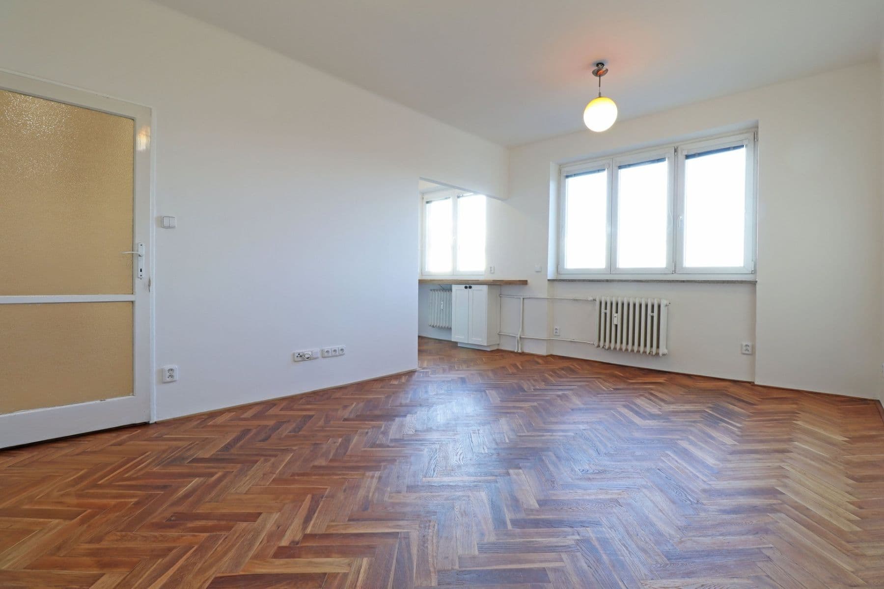 Pronájem bytu 2+kk 44 m², Argentinská, Praha, Praha Pronájem bytu 2+kk 44 m², Argentinská, Praha, Praha