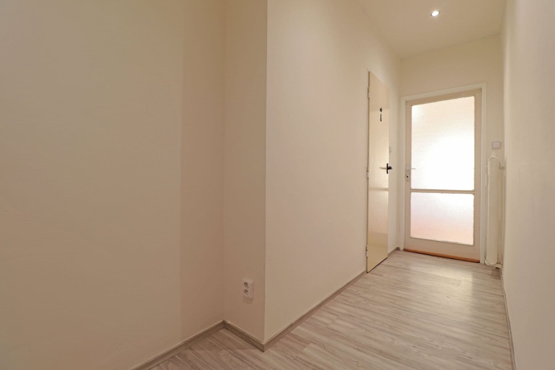 Pronájem bytu 2+kk 44 m², Argentinská, Praha, Praha Pronájem bytu 2+kk 44 m², Argentinská, Praha, Praha