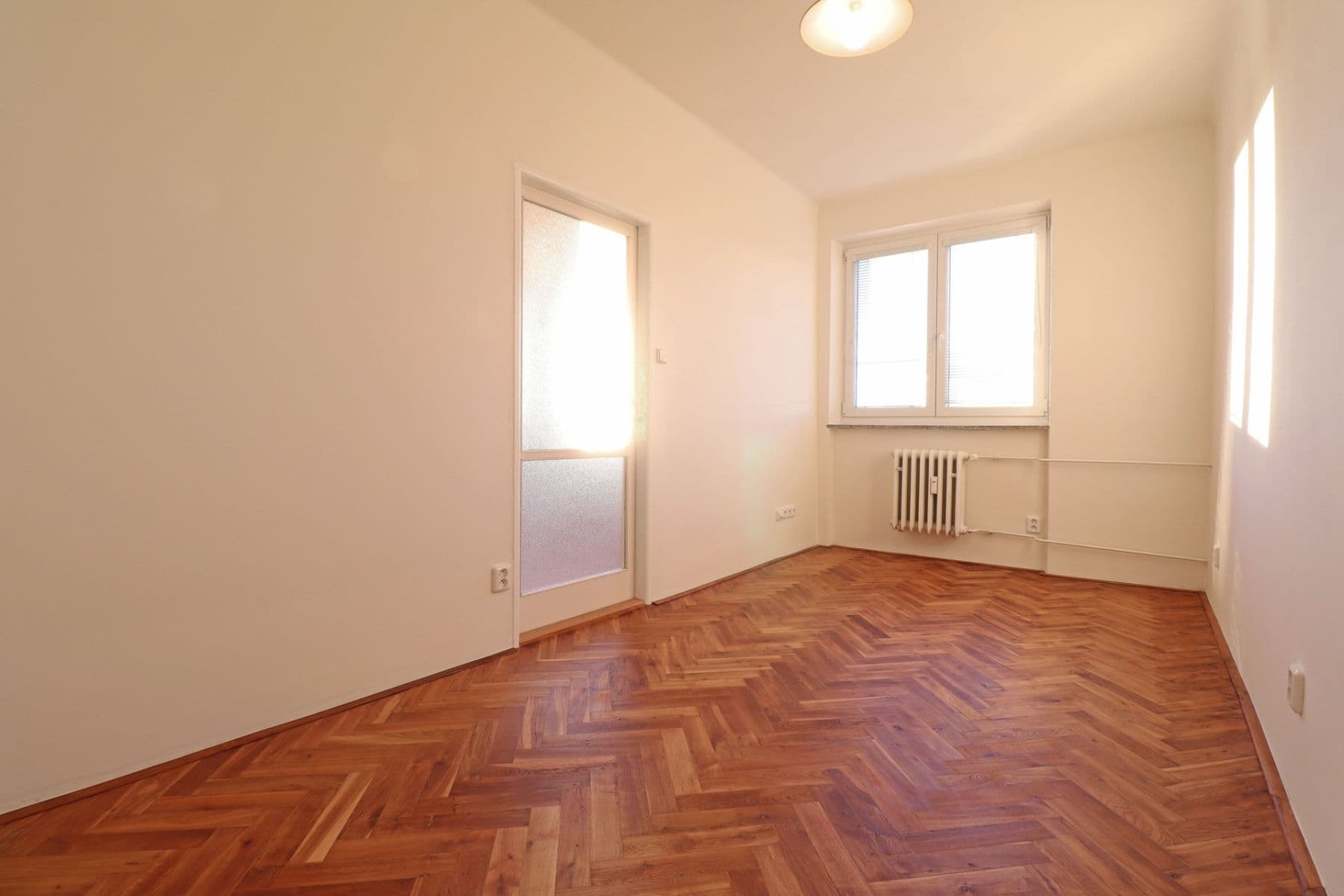 Pronájem bytu 2+kk 44 m², Argentinská, Praha, Praha Pronájem bytu 2+kk 44 m², Argentinská, Praha, Praha