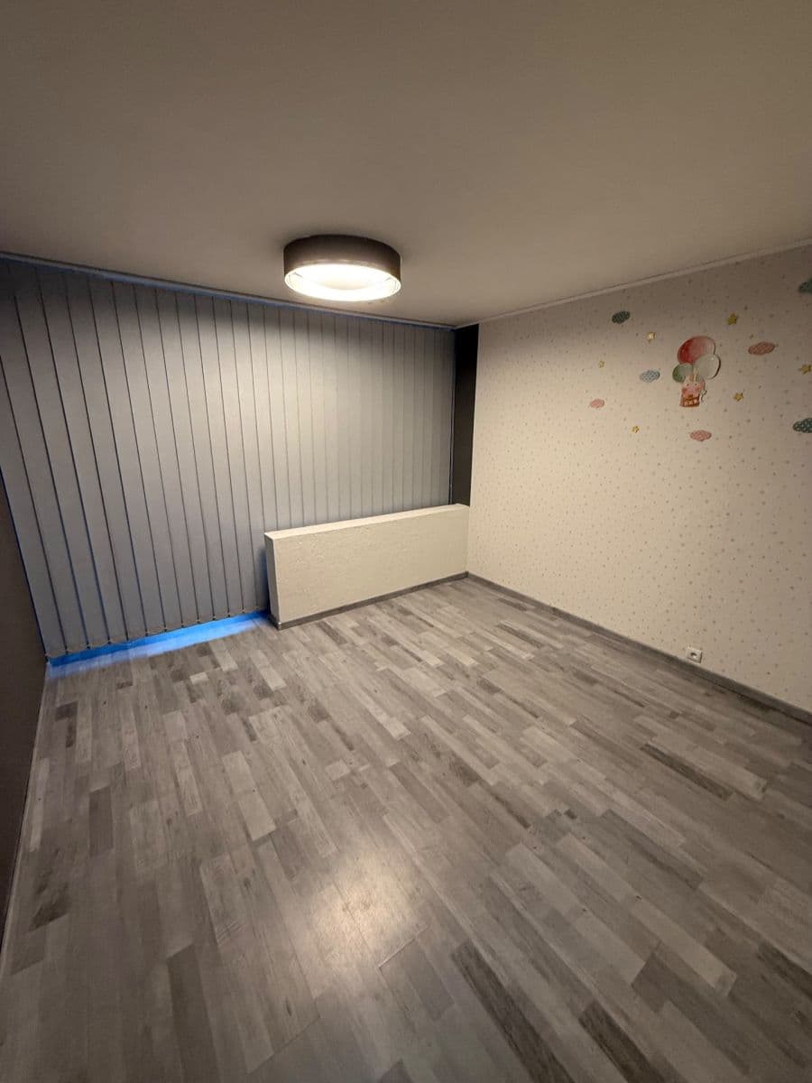 Prodej bytu 2+1 65 m², Pod Rozhlednou, Ústí nad Labem, Ústecký kraj Prodej bytu 2+1 65 m², Pod Rozhlednou, Ústí nad Labem, Ústecký kraj