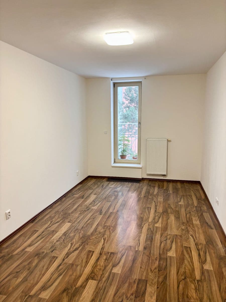Pronájem bytu 2+kk 55 m², Radimova, Praha, Praha Pronájem bytu 2+kk 55 m², Radimova, Praha, Praha