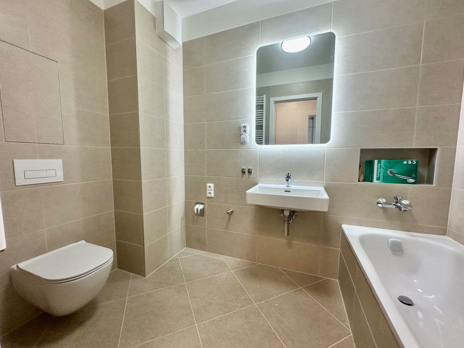 Pronájem bytu 2+kk 58 m², Stočesova, Praha, Praha Pronájem bytu 2+kk 58 m², Stočesova, Praha, Praha