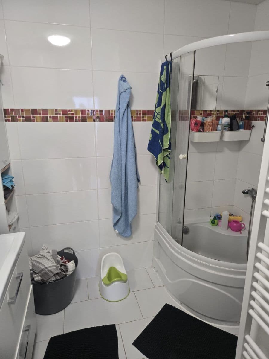 Prodej domu 115 m², pozemek 446 m², Malá Hraštice, Středočeský kraj Prodej domu 115 m², pozemek 446 m², Malá Hraštice, Středočeský kraj