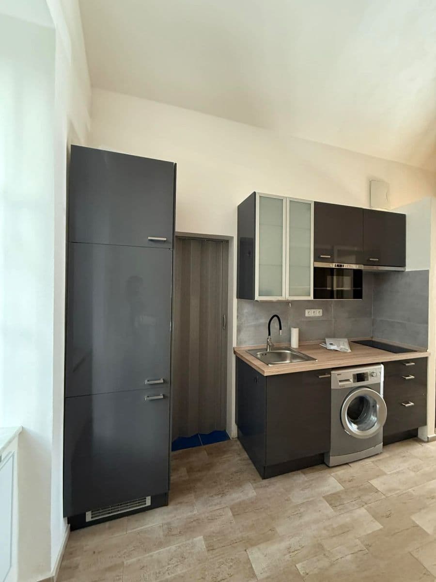 Pronájem bytu 1+1 34 m², Ovenecká, Praha, Praha Pronájem bytu 1+1 34 m², Ovenecká, Praha, Praha