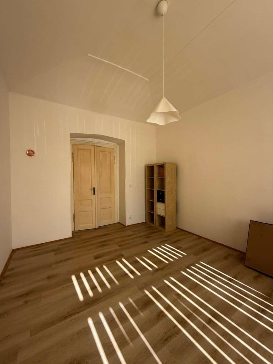 Pronájem bytu 1+1 34 m², Ovenecká, Praha, Praha Pronájem bytu 1+1 34 m², Ovenecká, Praha, Praha