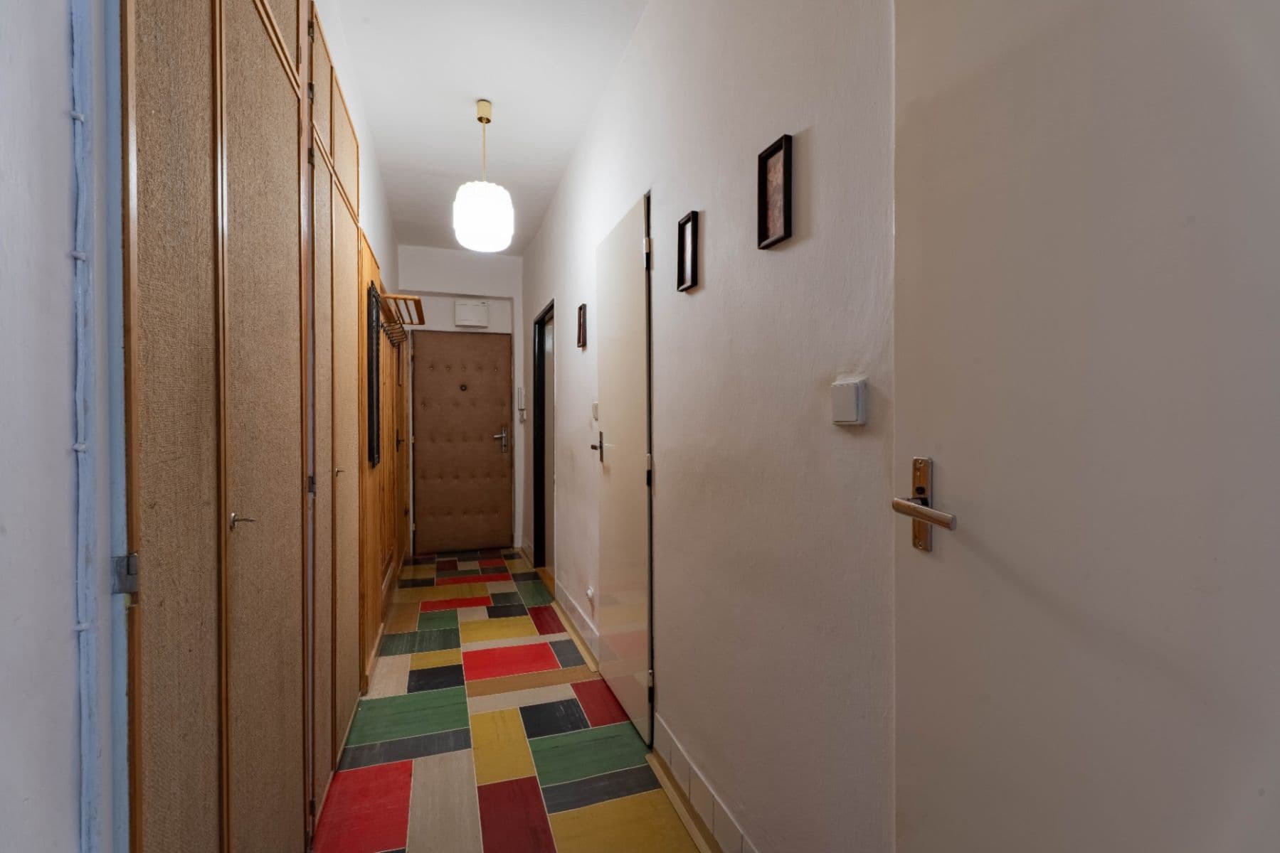 Prodej bytu 3+1 64 m², K Podjezdu, Praha, Praha Prodej bytu 3+1 64 m², K Podjezdu, Praha, Praha