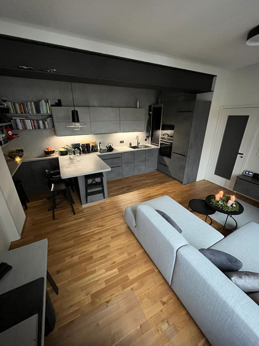 Pronájem bytu 2+kk 50 m², Oldřichova, Praha, Praha Pronájem bytu 2+kk 50 m², Oldřichova, Praha, Praha