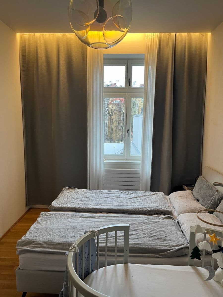 Pronájem bytu 2+kk 50 m², Oldřichova, Praha, Praha Pronájem bytu 2+kk 50 m², Oldřichova, Praha, Praha
