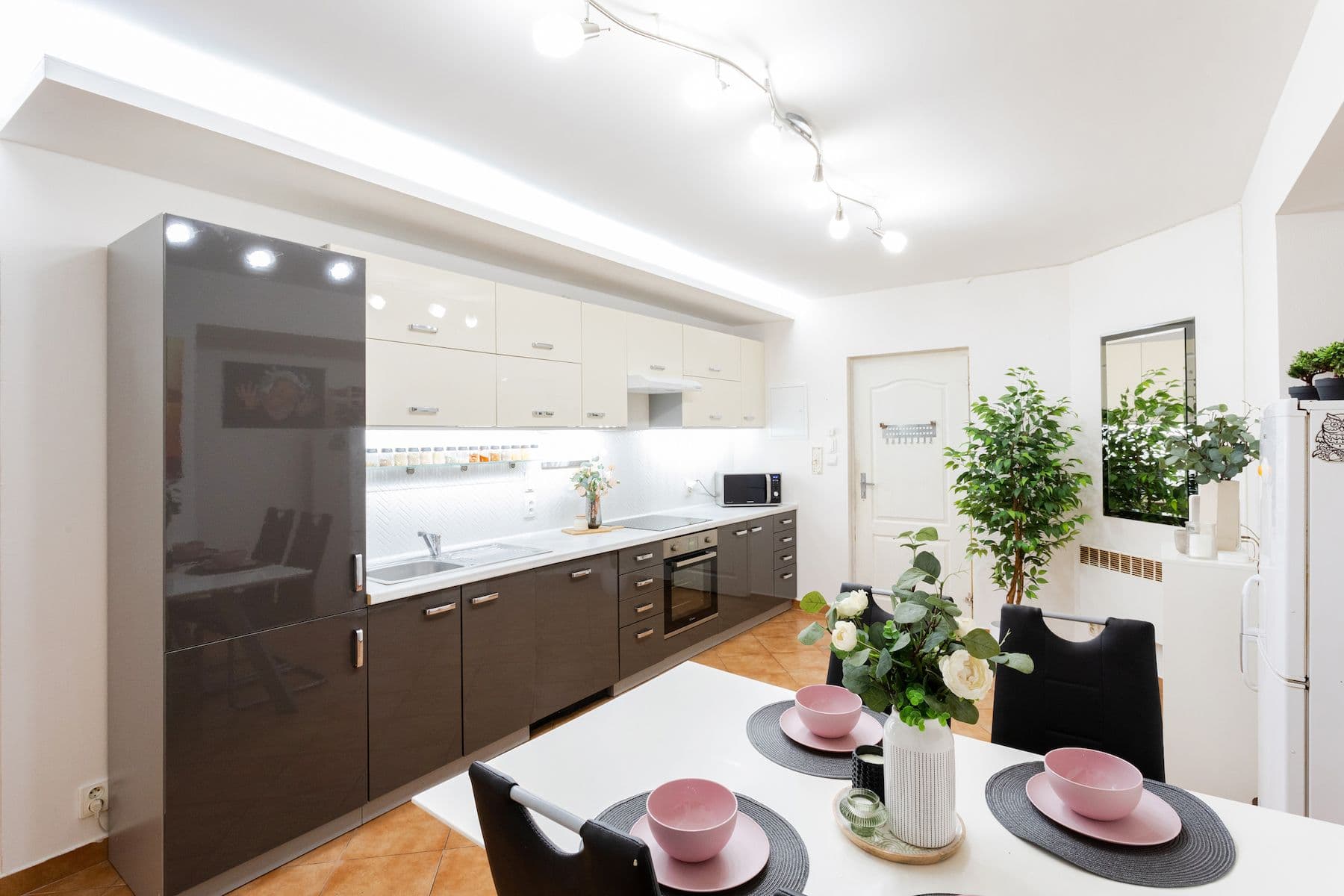 Prodej bytu 1+1 48 m², Finská, Praha, Praha Prodej bytu 1+1 48 m², Finská, Praha, Praha