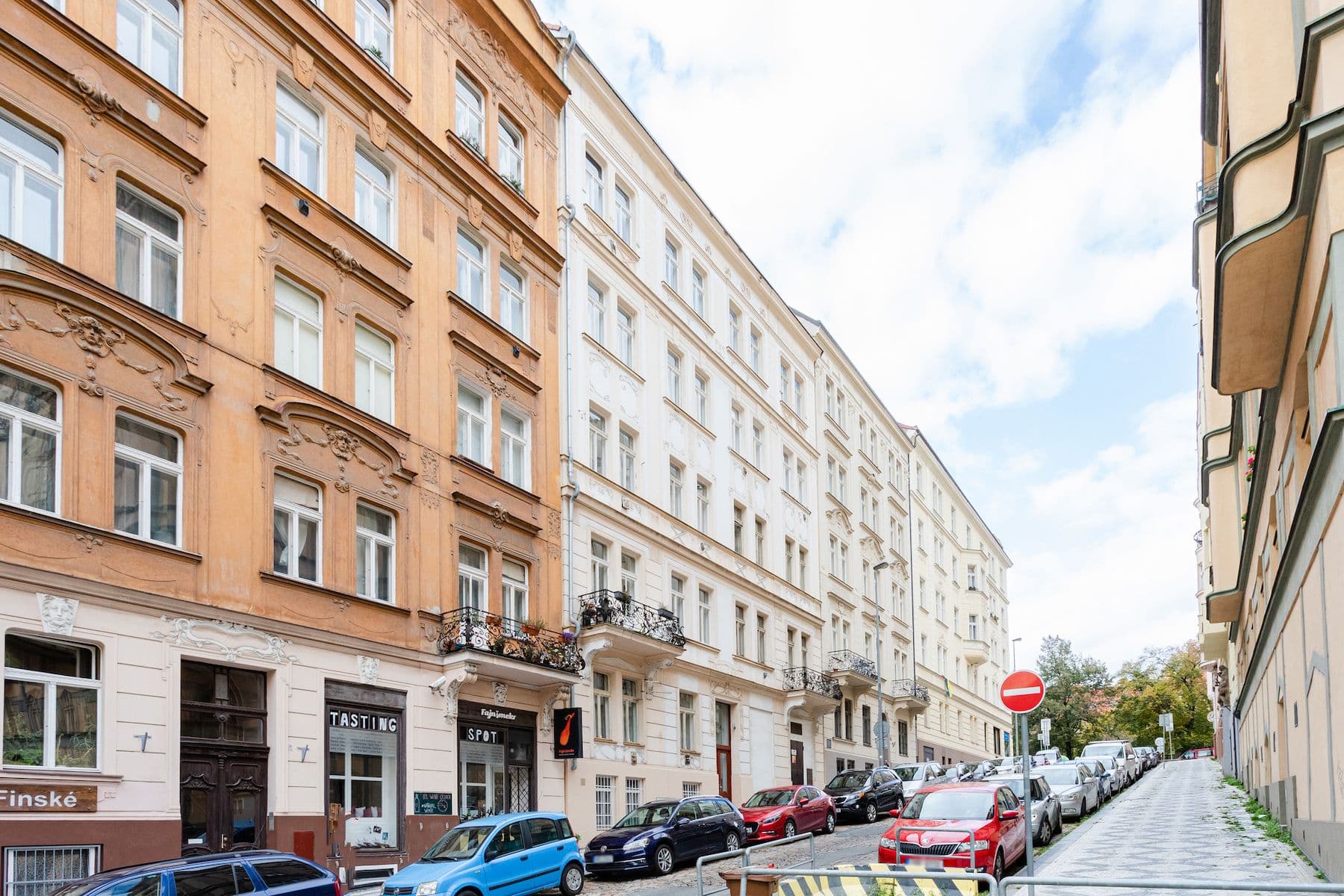 Prodej bytu 1+1 48 m², Finská, Praha, Praha Prodej bytu 1+1 48 m², Finská, Praha, Praha