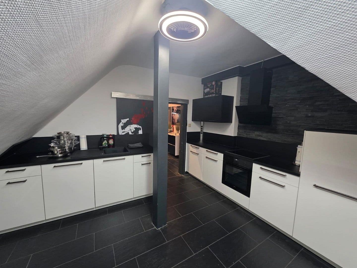 Prodej domu 326 m², pozemek 600 m², Saarlouis, Země Sársko Prodej domu 326 m², pozemek 600 m², Saarlouis, Země Sársko