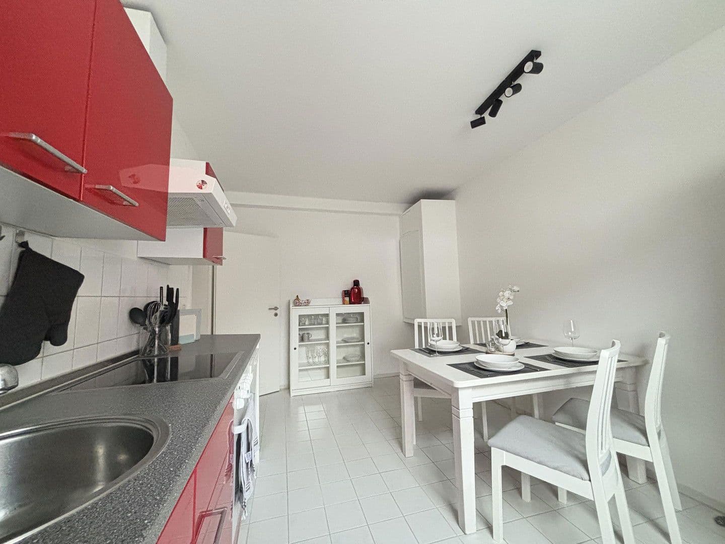 Pronájem bytu 2+1 56 m², Lerchenfeldstraße 4, Regensburg, Bavorsko Pronájem bytu 2+1 56 m², Lerchenfeldstraße 4, Regensburg, Bavorsko