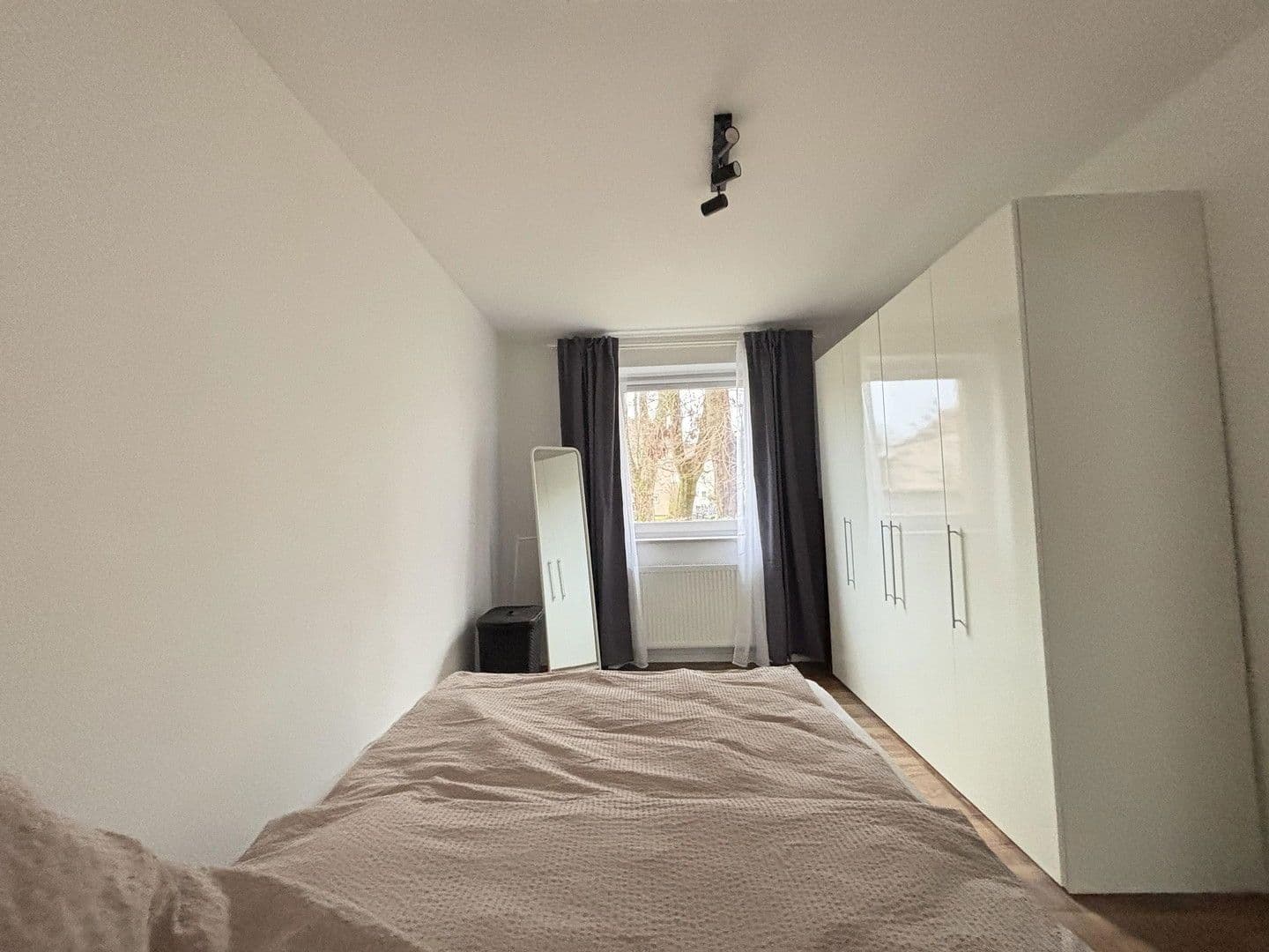 Pronájem bytu 2+1 56 m², Lerchenfeldstraße 4, Regensburg, Bavorsko Pronájem bytu 2+1 56 m², Lerchenfeldstraße 4, Regensburg, Bavorsko