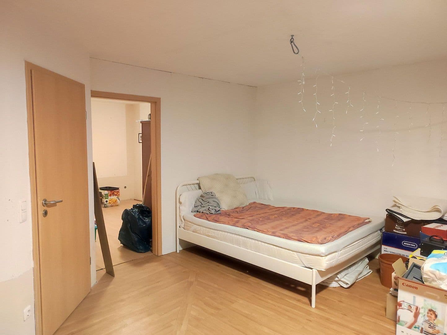 Prodej domu 149 m², pozemek 1.200 m², Bielefeld, Severní Porýní-Vestfálsko Prodej domu 149 m², pozemek 1.200 m², Bielefeld, Severní Porýní-Vestfálsko