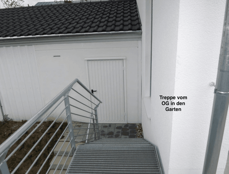 Prodej domu 144 m², pozemek 300 m², Großmehring, Bavorsko Prodej domu 144 m², pozemek 300 m², Großmehring, Bavorsko