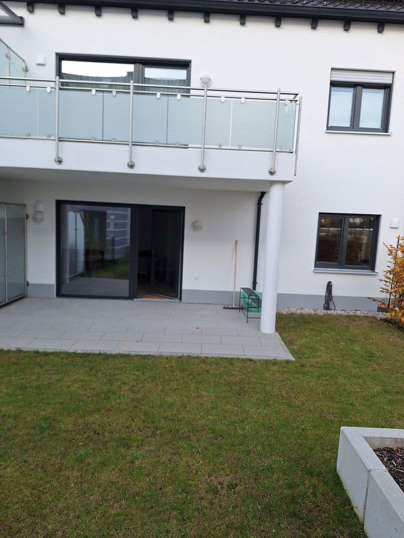 Pronájem bytu 3+1 82 m², Hufeisenstraße 27, Eching, Bavorsko Pronájem bytu 3+1 82 m², Hufeisenstraße 27, Eching, Bavorsko