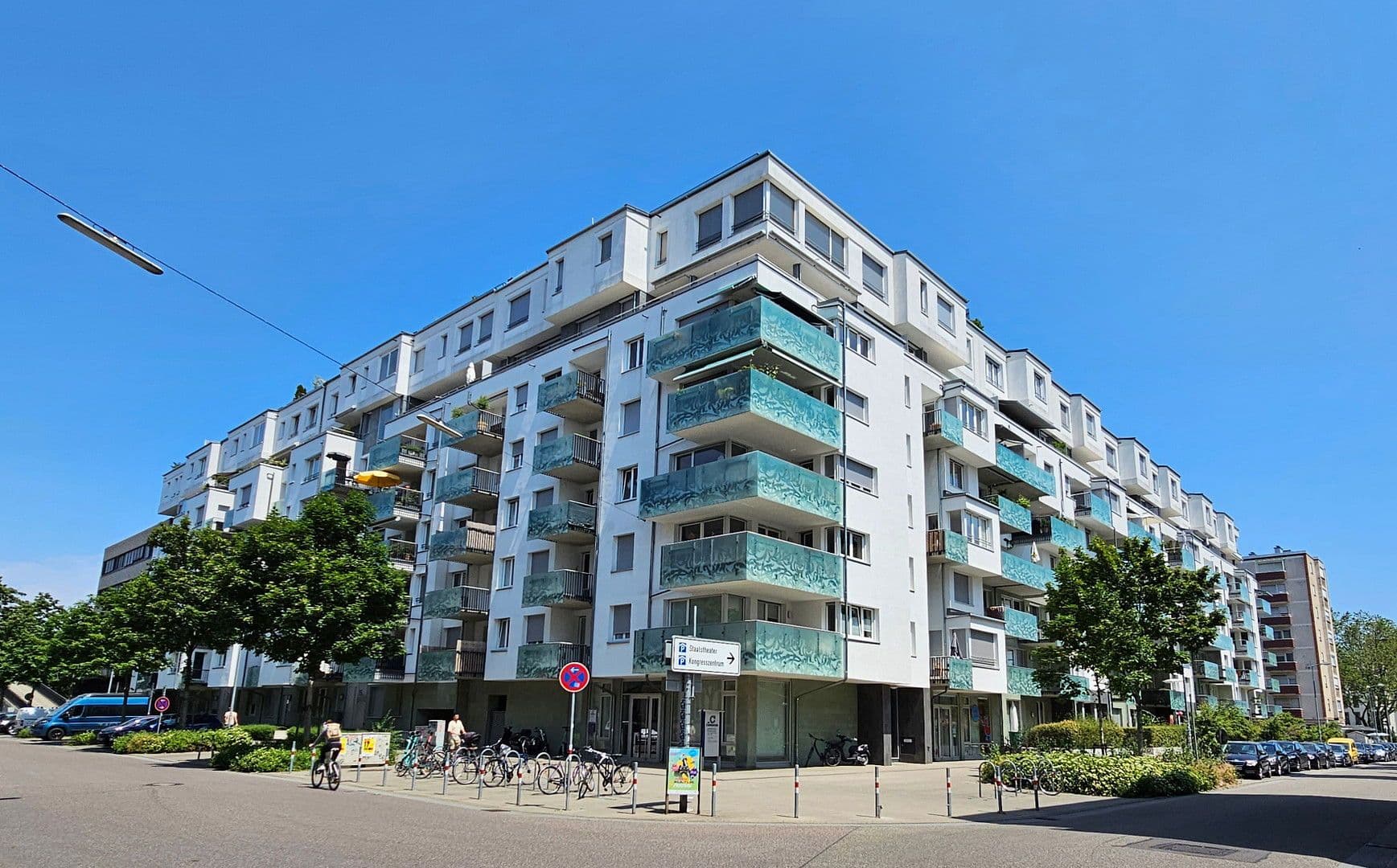 Pronájem bytu 4+1 126 m², Karlsruhe, Bádensko-Württembersko Pronájem bytu 4+1 126 m², Karlsruhe, Bádensko-Württembersko