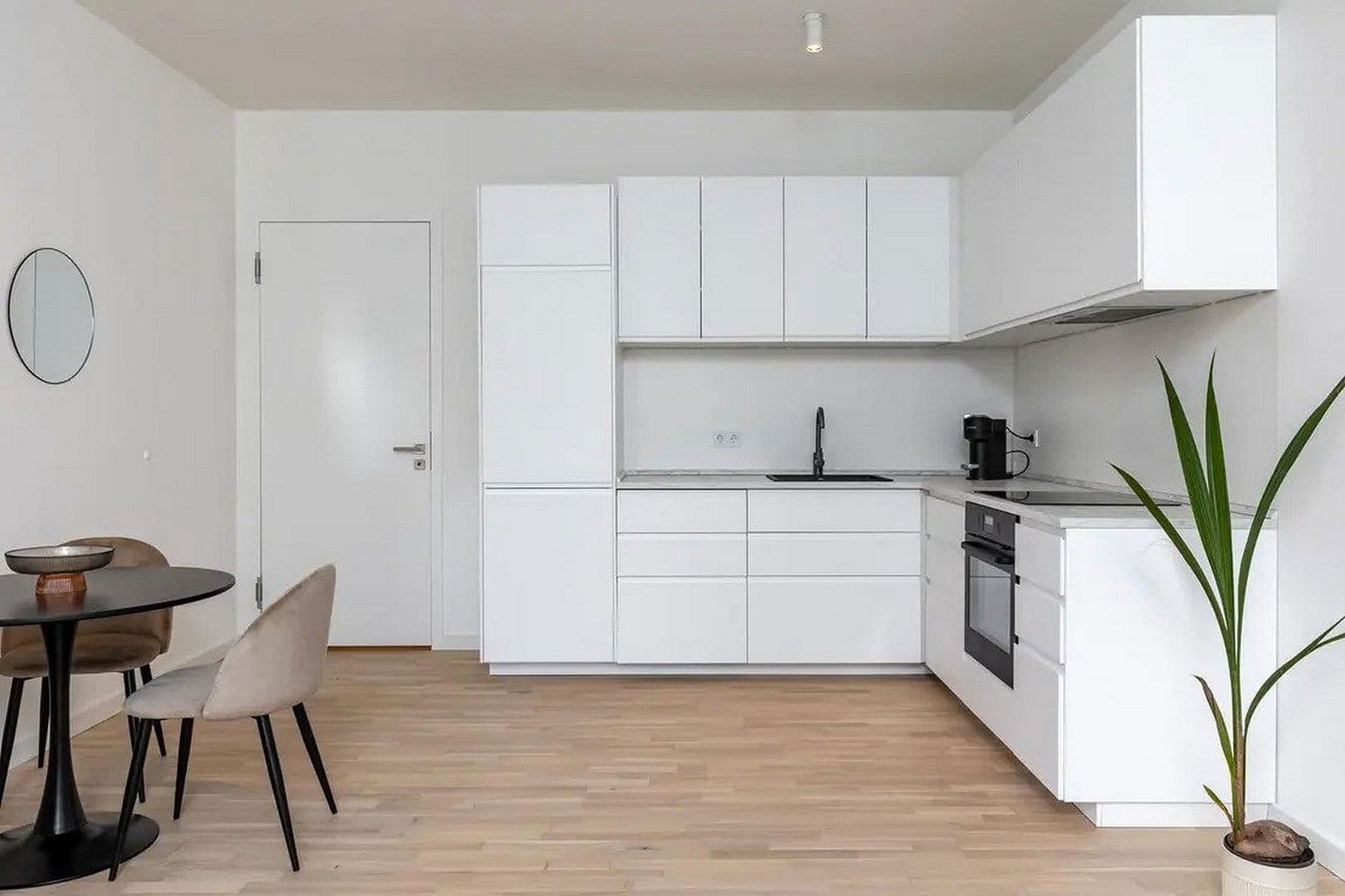 Pronájem bytu 1+1 21 m², Flottwellstraße 12, Berlin, Berlín Pronájem bytu 1+1 21 m², Flottwellstraße 12, Berlin, Berlín