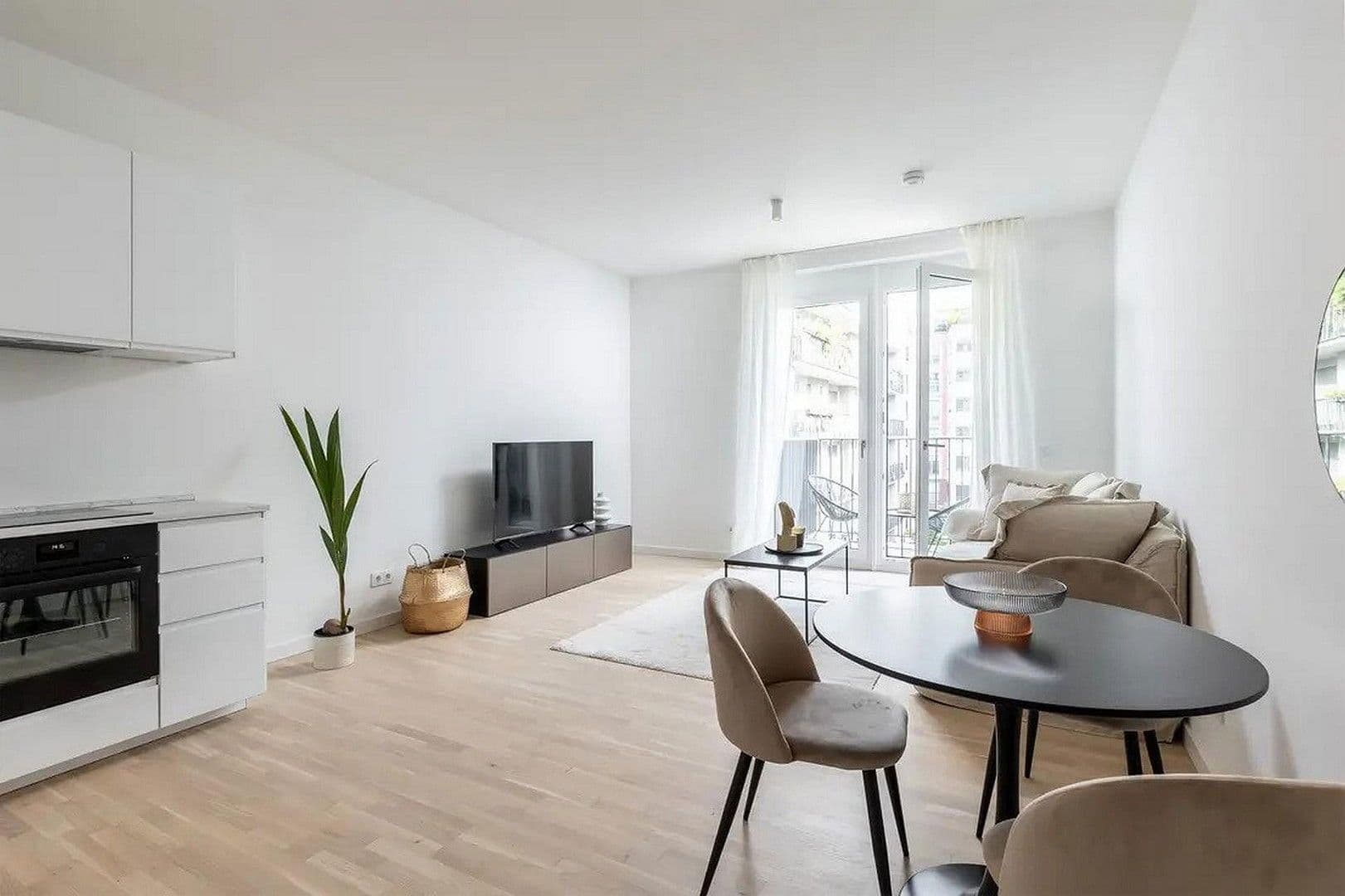 Pronájem bytu 1+1 21 m², Flottwellstraße 12, Berlin, Berlín Pronájem bytu 1+1 21 m², Flottwellstraße 12, Berlin, Berlín