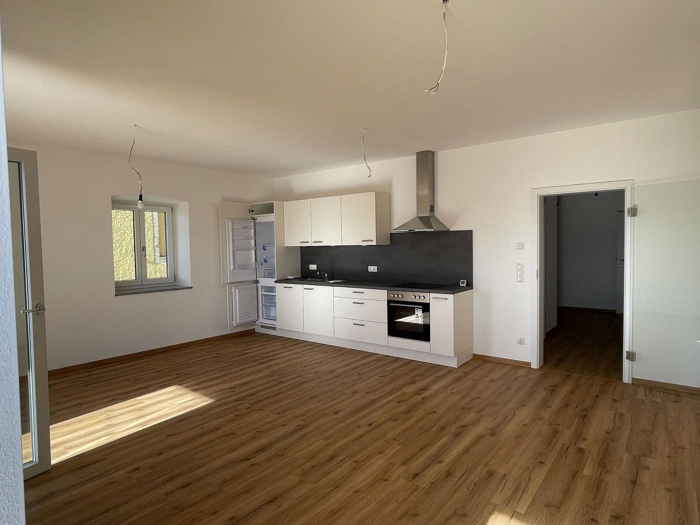 Pronájem bytu 4+1 92 m², Marktplatz 11, Untergriesbach, Bavorsko Pronájem bytu 4+1 92 m², Marktplatz 11, Untergriesbach, Bavorsko