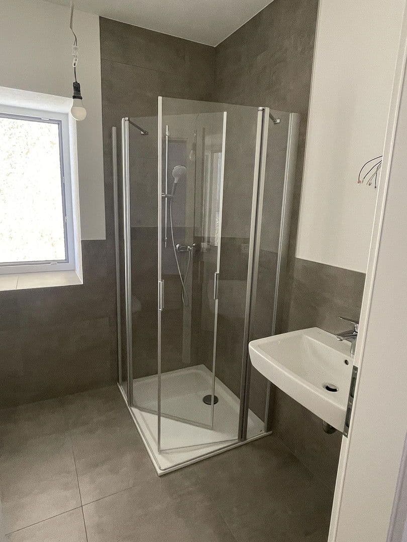 Pronájem bytu 4+1 92 m², Marktplatz 11, Untergriesbach, Bavorsko Pronájem bytu 4+1 92 m², Marktplatz 11, Untergriesbach, Bavorsko