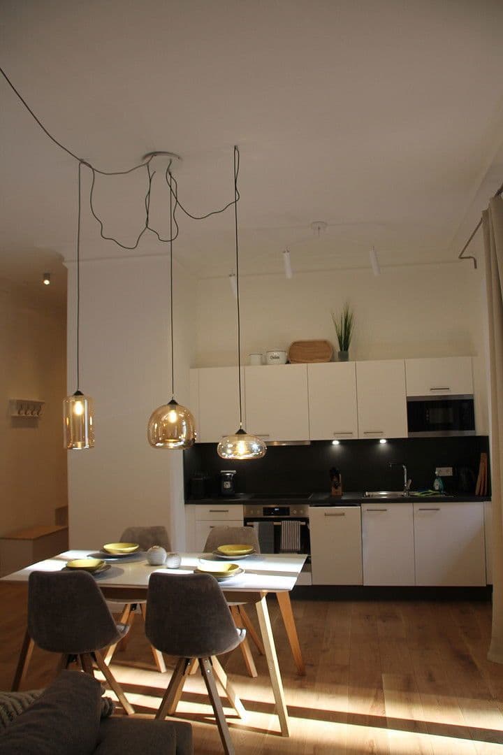 Pronájem bytu 2+1 53 m², Thomasius Straße 8, Berlin, Berlín Pronájem bytu 2+1 53 m², Thomasius Straße 8, Berlin, Berlín