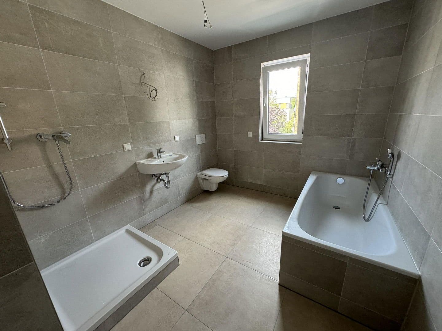 Pronájem bytu 2+1 63 m², Barbarossastrasse 12, Hanau, Hessen Pronájem bytu 2+1 63 m², Barbarossastrasse 12, Hanau, Hessen