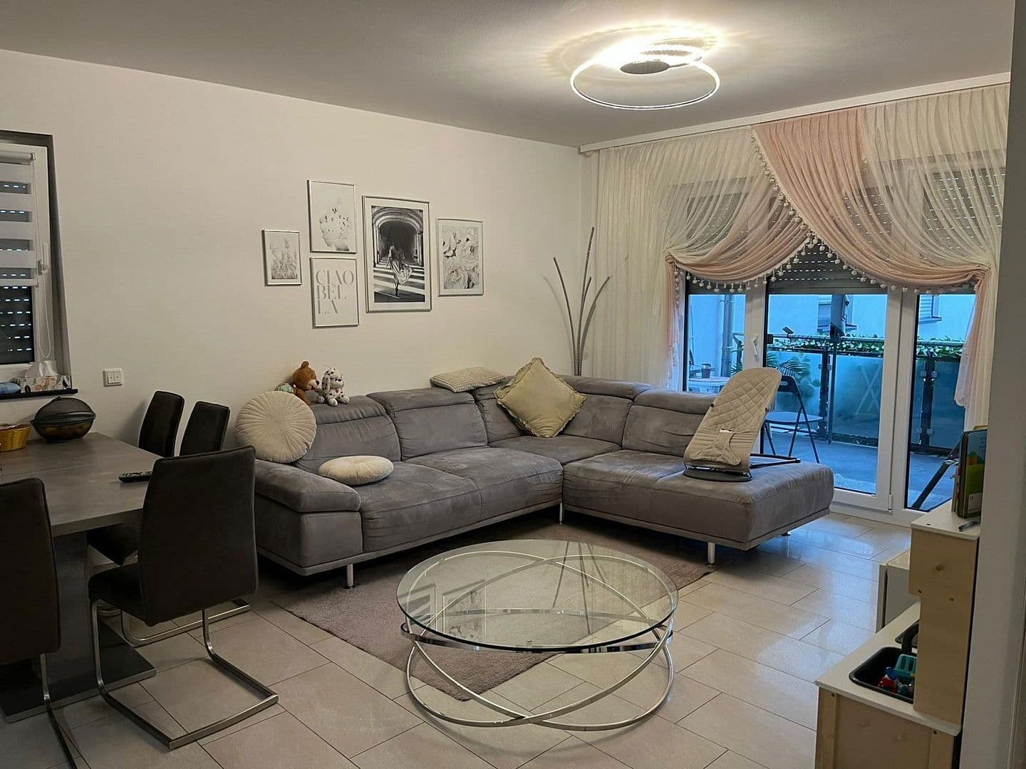 Pronájem bytu 3+1 77 m², Nordhäuser Weg 10a, Gießen, Hessen Pronájem bytu 3+1 77 m², Nordhäuser Weg 10a, Gießen, Hessen