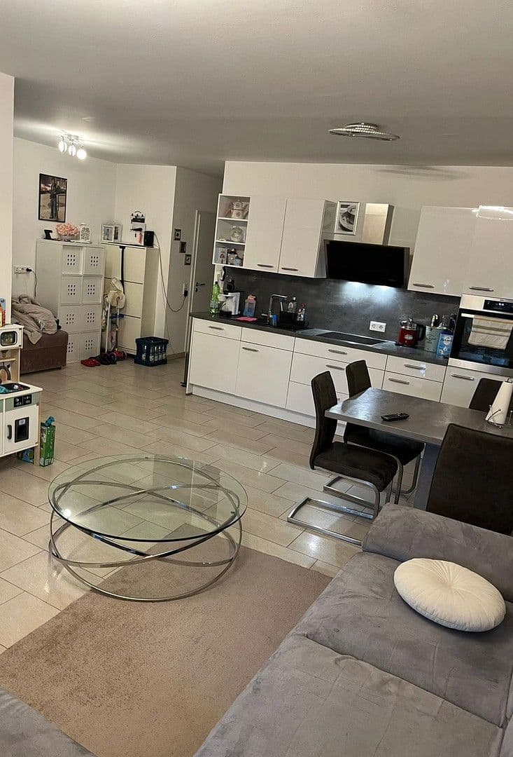 Pronájem bytu 3+1 77 m², Nordhäuser Weg 10a, Gießen, Hessen Pronájem bytu 3+1 77 m², Nordhäuser Weg 10a, Gießen, Hessen