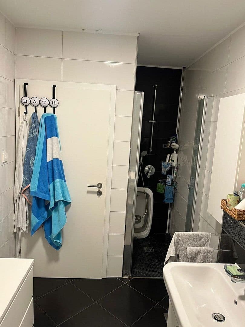 Pronájem bytu 3+1 77 m², Nordhäuser Weg 10a, Gießen, Hessen Pronájem bytu 3+1 77 m², Nordhäuser Weg 10a, Gießen, Hessen