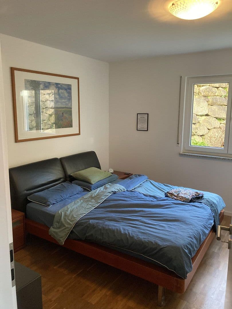 Pronájem bytu 3+1 123 m², Hanfelder Str. 7a, Oberbrunn, Bavorsko Pronájem bytu 3+1 123 m², Hanfelder Str. 7a, Oberbrunn, Bavorsko