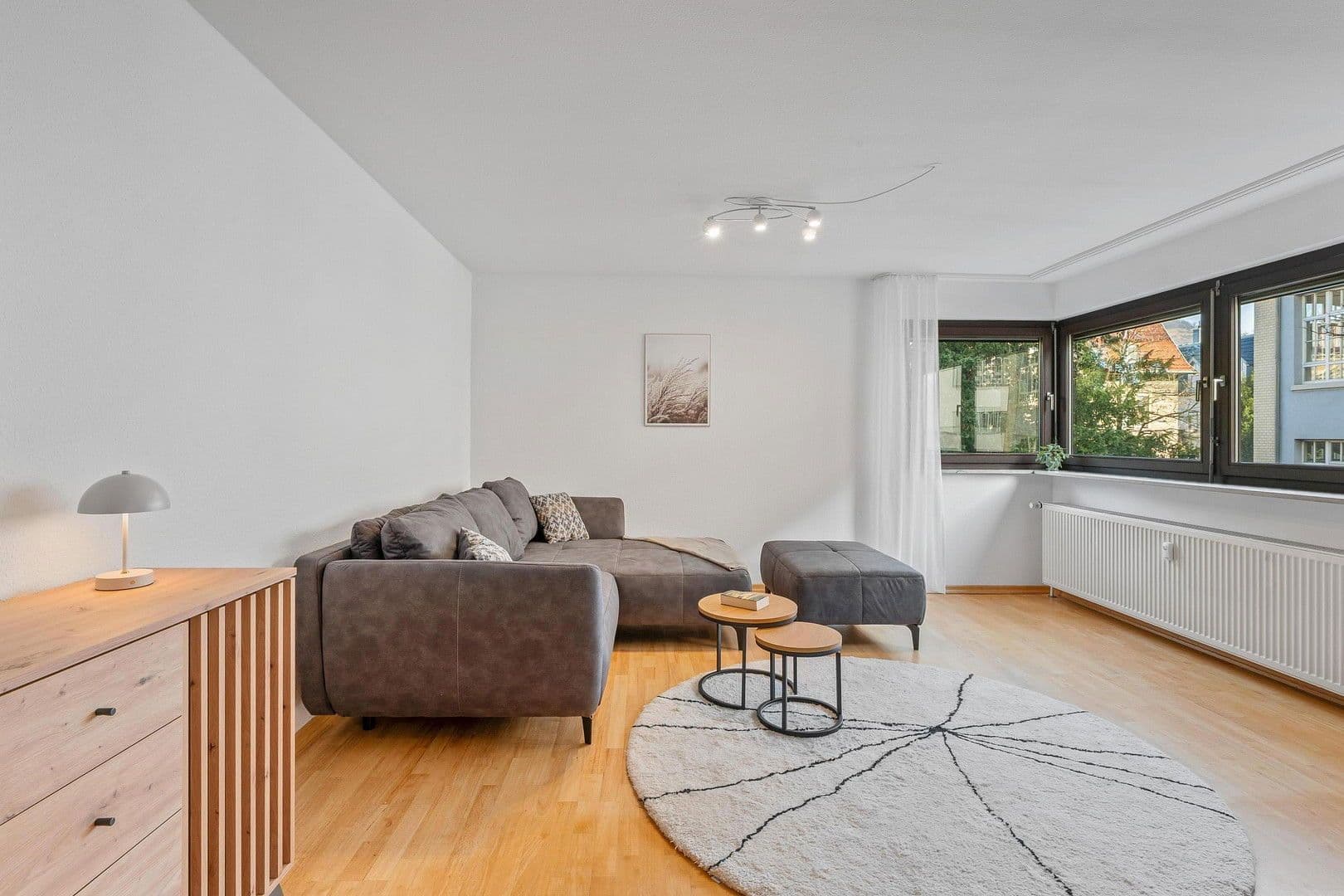 Prodej bytu 2+1 64 m², Reutlingen, Bádensko-Württembersko Prodej bytu 2+1 64 m², Reutlingen, Bádensko-Württembersko