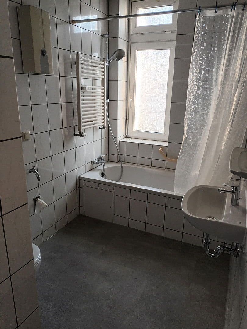 Pronájem bytu 3+1 75 m², Frankfurt am Main, Hessen Pronájem bytu 3+1 75 m², Frankfurt am Main, Hessen