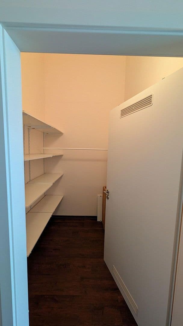 Pronájem bytu 1+1 35 m², Bamberg, Bavorsko Pronájem bytu 1+1 35 m², Bamberg, Bavorsko