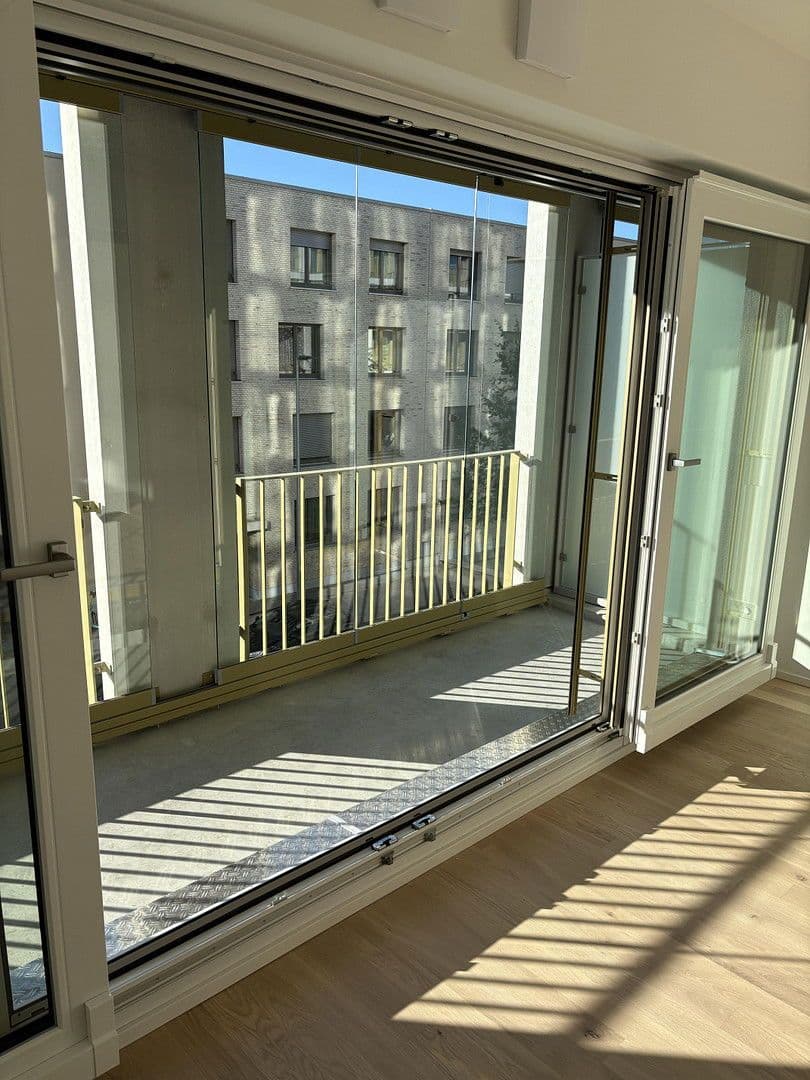 Pronájem bytu 1+1 35 m², Paul Gerhardt Allee, München, Bavorsko Pronájem bytu 1+1 35 m², Paul Gerhardt Allee, München, Bavorsko