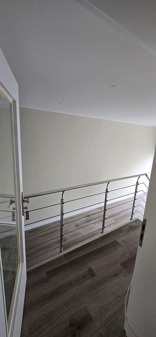 Pronájem bytu 2+1 57 m², Schmidtstraße 8, Rüdesheim am Rhein, Hessen Pronájem bytu 2+1 57 m², Schmidtstraße 8, Rüdesheim am Rhein, Hessen