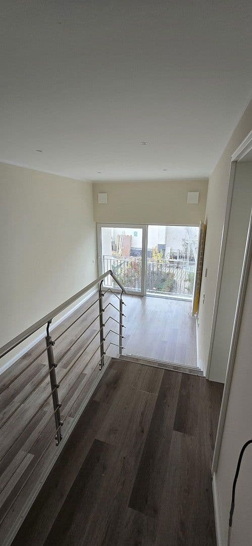 Pronájem bytu 2+1 57 m², Schmidtstraße 8, Rüdesheim am Rhein, Hessen Pronájem bytu 2+1 57 m², Schmidtstraße 8, Rüdesheim am Rhein, Hessen