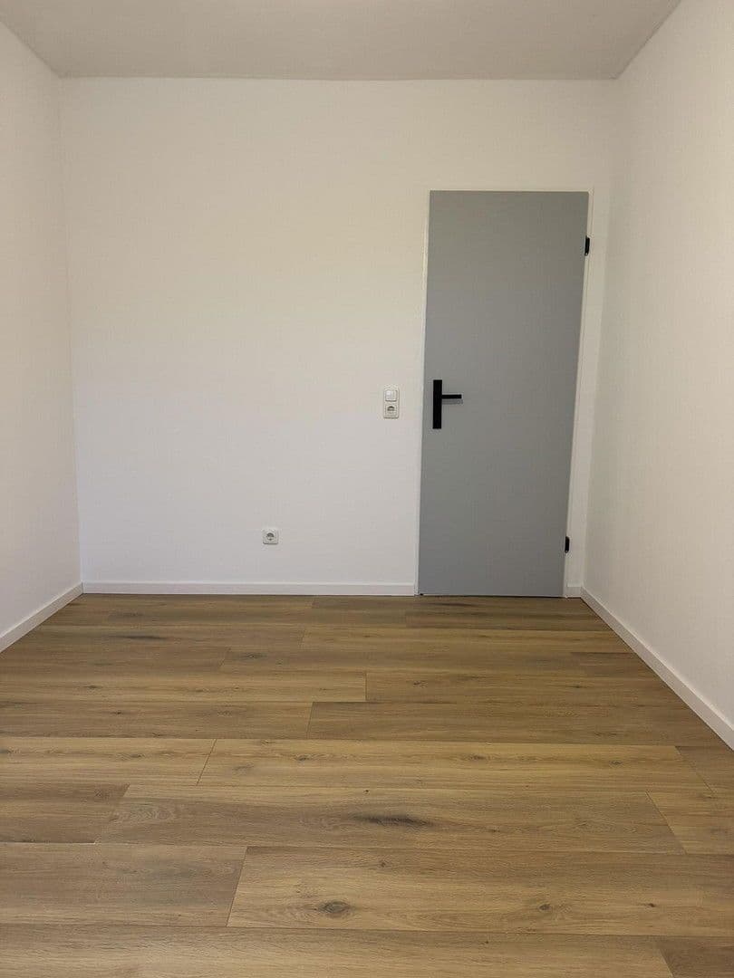 Pronájem bytu 3+1 88 m², Fontanestr. 5, Lüdenscheid, Severní Porýní-Vestfálsko Pronájem bytu 3+1 88 m², Fontanestr. 5, Lüdenscheid, Severní Porýní-Vestfálsko